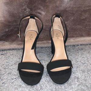 4 Inches black heels
